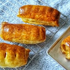 A picture of 2 Ingredients Sausage Rolls.