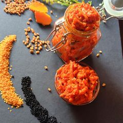 A picture of Haldi ka Achar/pickle.