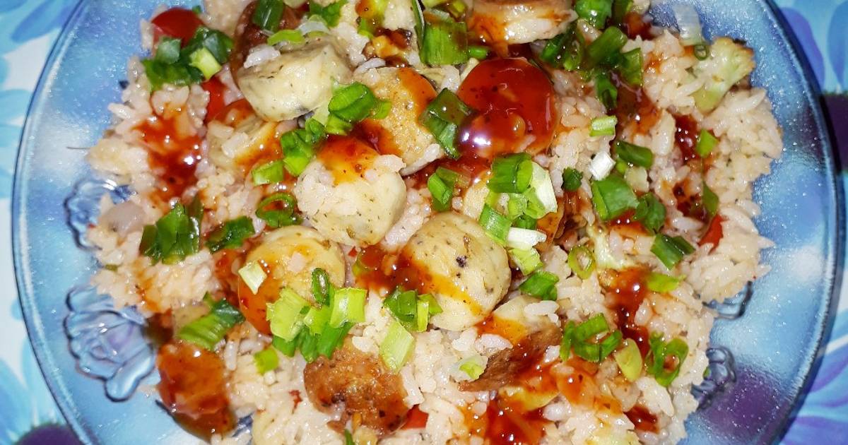 Chicken Sausage Rice with burnt Garlic and Chilli Oregano Sauce Recipe