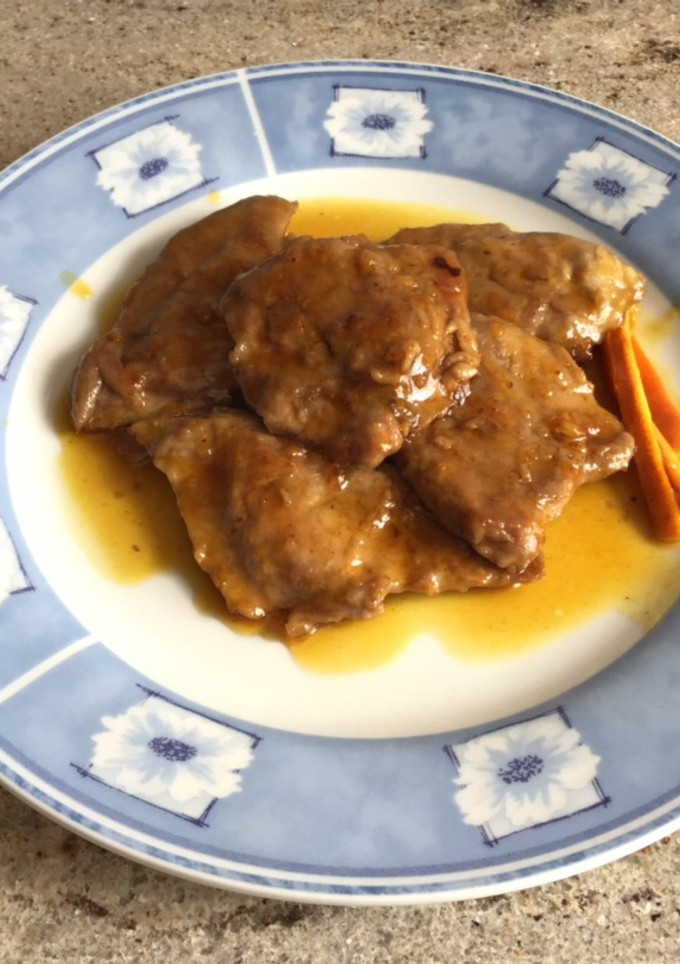 Una foto de Solomillo con salsa de naranja