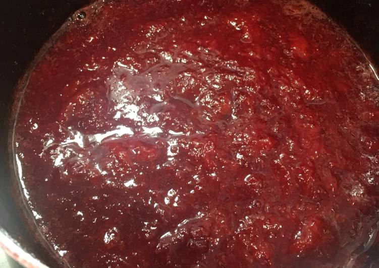 Simple Way to Prepare Perfect Strawberry sauce