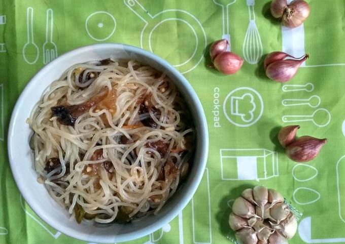 Resep 42. sohun jamur kuping cabe hijau Anti Gagal