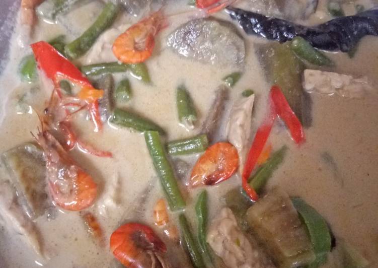 Bagaimana Membuat Sayur lodeh yang Enak Banget