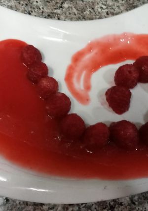 A picture of Raspberry glaze or sauce.