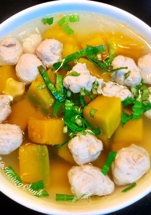 Hình của món Canh Bí Đỏ Nấu Mọc.