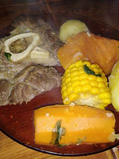 Una foto de Puchero de osobuco