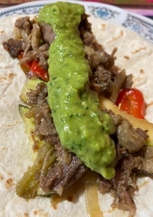 Una foto de Salsa verde 🫑🥑🧄🧅🌱