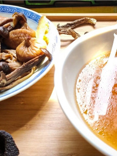 湯水篇|鹿茸菇豬肉湯 簡單家庭湯水 (附影片) 的食譜成品照片