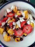 Snack de fresa, mango y jícama