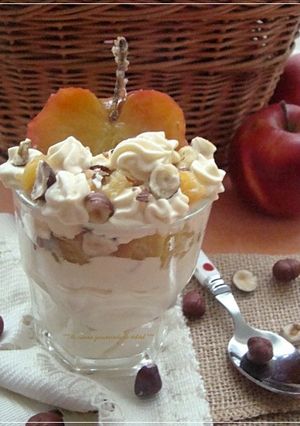 Une photo de Verrine pommes,comme un tiramisu