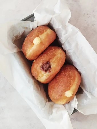 Easy Steps to Prepare Bomboloni the So Delicious Can spoil the tongue
