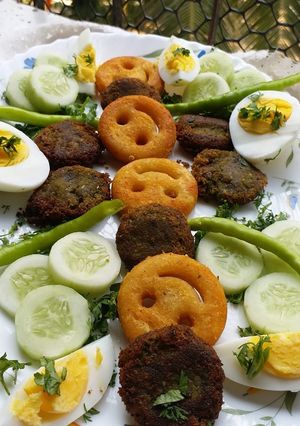 A picture of Harabhara kebabs.