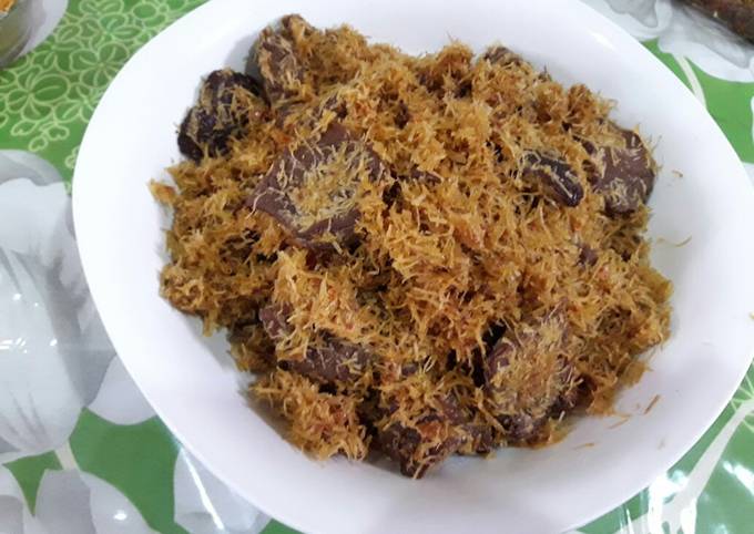 Resep: Serundeng Daging Sapi Bahan Sederhana