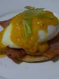 Eggs Benedict w/ Hollandaise Sauce