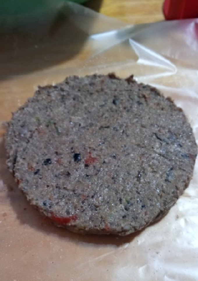 Una foto de Hamburguesas de porotos negros y lentejas - Vegan 🌱
