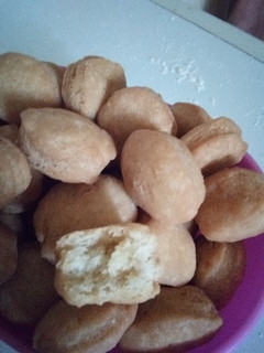 A picture of Pebble puffs.