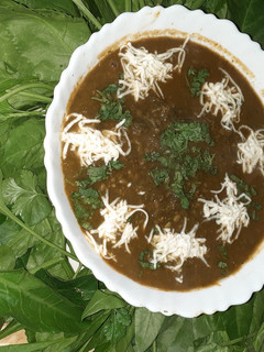 पालक छिलका मूंग दाल (palak chilka moong dal recipe in Hindi) रेसिपी मुख्य फोटो