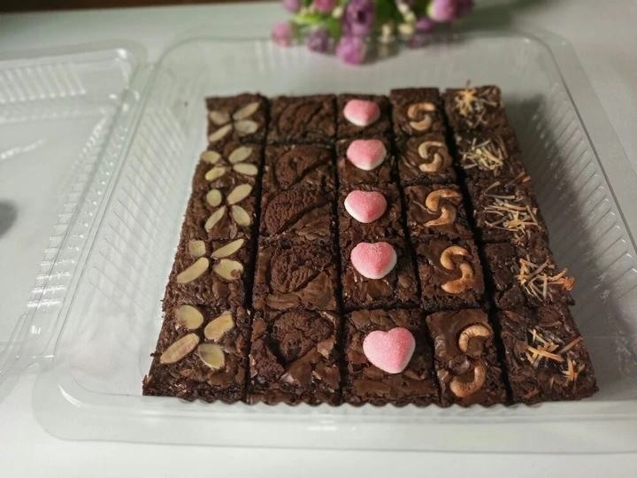Cara Mudah Membikin Resep Brownies Fudgy Shiny yang Bikin Ngiler Anti Ribet, Bikin Ngiler