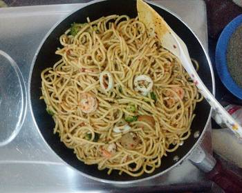 Ultimate Make Recipe Spicy seafood aglio olio Savory Delicious