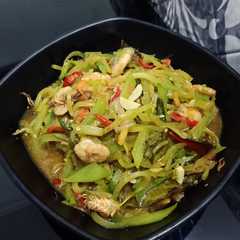 A picture of Tumis Labu Siam Udang.