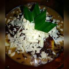 A picture of Pisang gapit legittt.