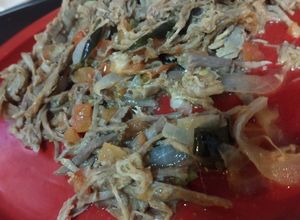 Una foto de Ropa Vieja Cubana