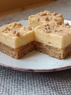 Almás krémes gluténmentes és laktózmentes alapanyagokkal recept fotója