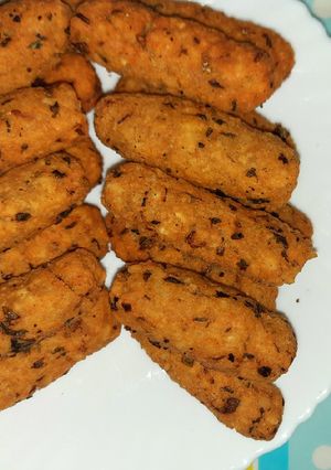 A picture of Poha fingers.