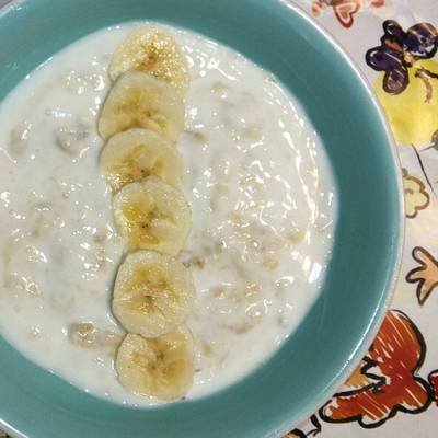 Papilla con yogur y fruta??(bebés y niños)?? Receta de Sara PA - Cookpad