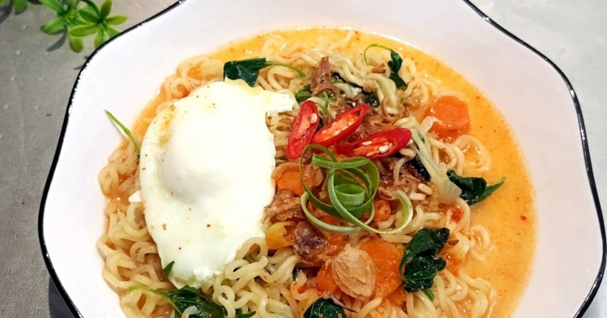 Mie Instan kuah Bayam Wortel