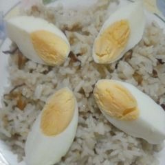 A picture of Wali wa asumini (Jasmine flower rice).