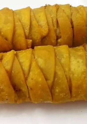 A picture of Cheese corn braids.