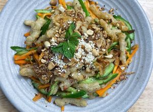 Hình của món Gỏi bóng cá chay trộn gỏi dưa leo siêu dễ làm.