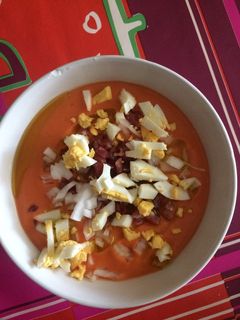 Una foto de Salmorejo sin pan