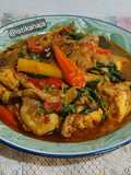 815. Ayam Woku Kemangi Khas Manado