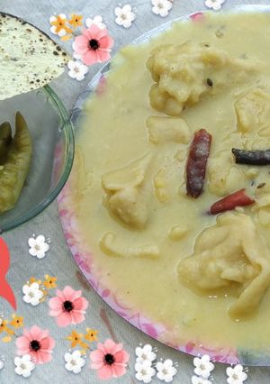 A picture of Dal pitha😋😋.