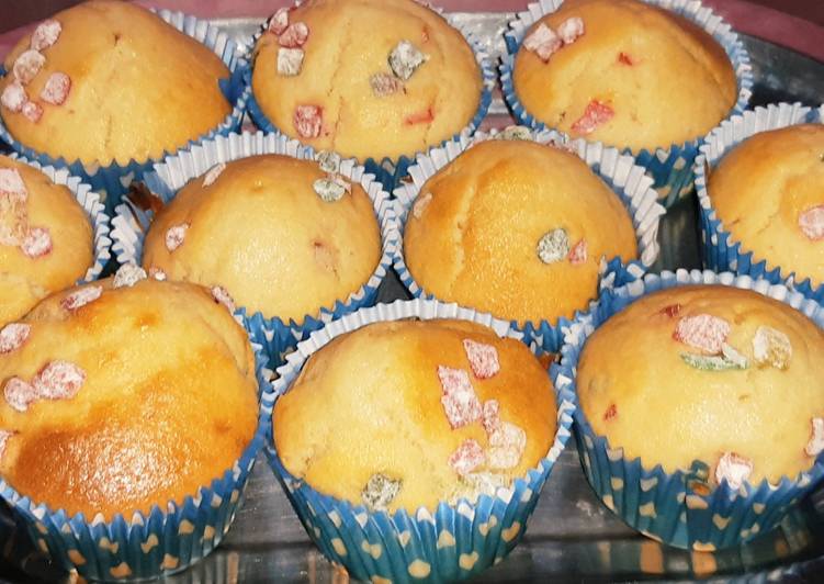 Tutti frutti cupcakes