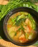 Canh Khoai Tây Nấu Rau Cần, Cà Chua, Thì Là