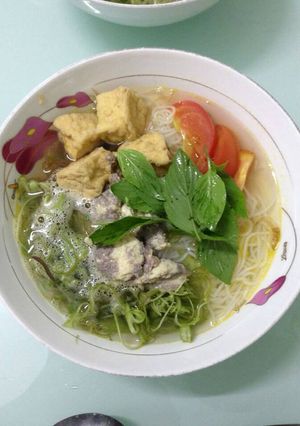 Hình của món Bún riêu cua.