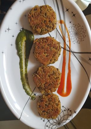 A picture of Masoor kebab.