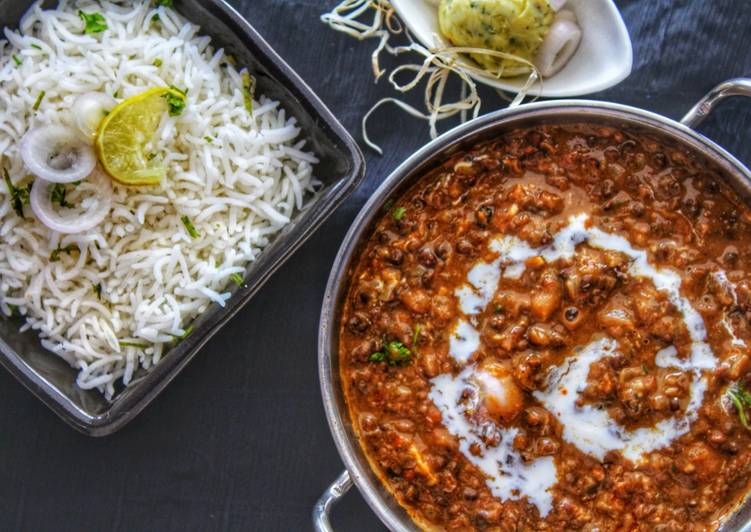 Recipe of Tasty Scrumptious Dal Makhni  with Chawal
