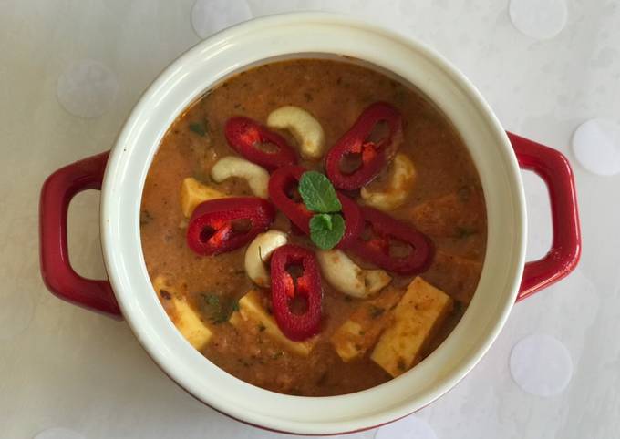 Recipe of Award-winning Khoya kaju paneer sabzi