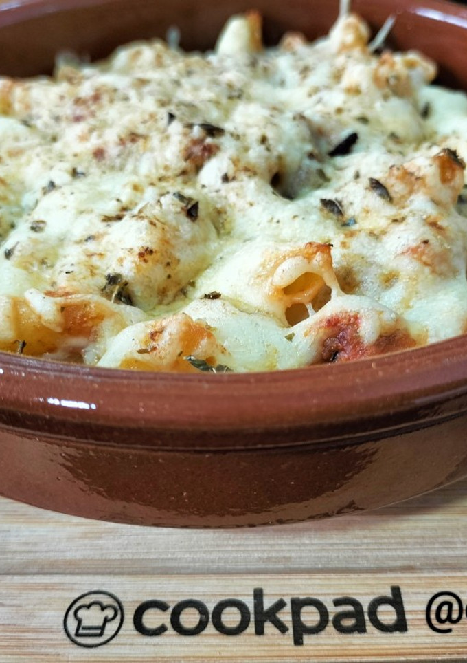 Una foto de Macarrones boloñesa sabor Cookpad gratinados con gouda