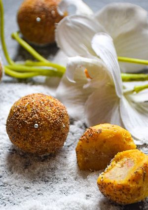 A picture of Stuffed Mango laddoo.