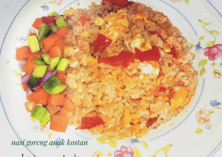 Langkah Mudah untuk Membuat Nasi goreng anak cost&#39;an yang Bisa Manjain Lidah