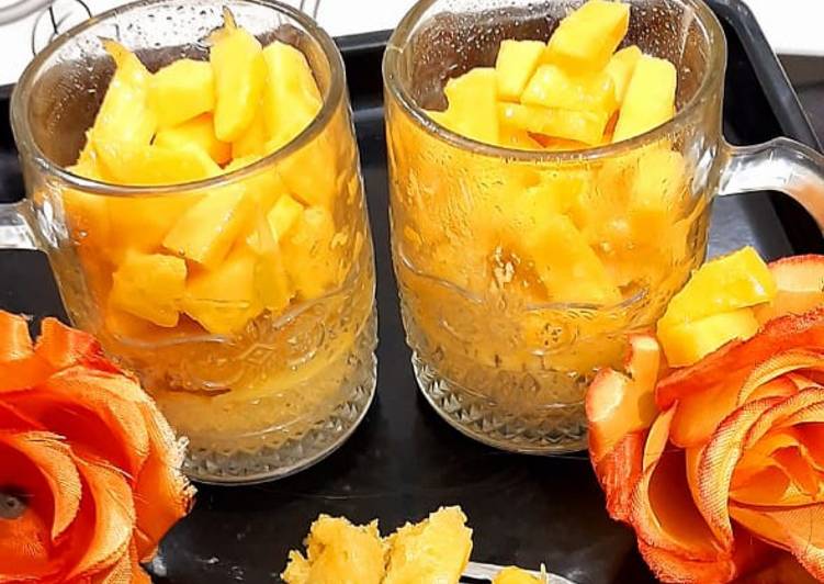 Recipe of Any-night-of-the-week Mango Mug Cake 🥭