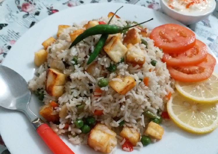 Recipe of Delicious Mix veg paneer fried rice