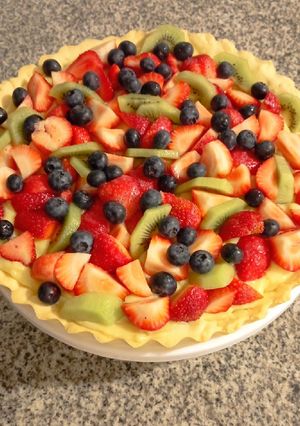 Una foto de Tarta frutal con crema pastelera de leche condensada