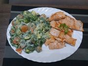 Una foto de salmon a la bechamel