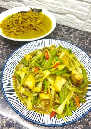 Foto resep Tumis lekio ikan asin jambal/gabus (bawang Batak/lengkio)